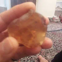 کهربا طبیعی درشت زیبا