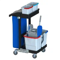 اقاهستم نظافت انجام میدهم