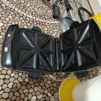 آب‌میوه‌گیری،اتو،ساندویچ ساز