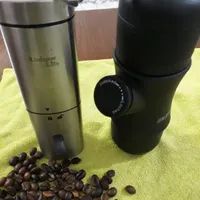 آسیاب صفر وقهوه ساز دستی  برای جنگل وگوهنوردی
