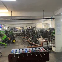 وسایل باشگاه بدنسازی