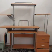 میز کامپیوتر