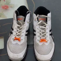 کتونی والیبال اسیکس دخترونه