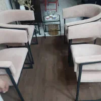 یک صندلی چرخان اداری و ۱۲ عددصندلی ثابت پایه آهنی|صندلی و نیمکت|بندر ماهشهر, |دیوار