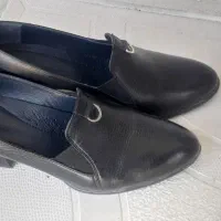 کفش تمام چرم زنانه سایز ۴۱