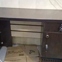 دو عدد میز اداری ۱۲۰ و ۱۶۰