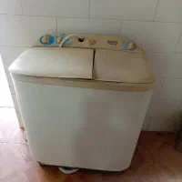 ماشین لباسشویی کاملا سالم و قابل استفاده
