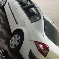 مگان مدل 1390 دنده عتیقه درحد