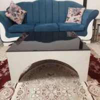 فروش مبل هفت نفره به همراه میز وست عسلی|مبلمان خانگی و میز عسلی|صحنه, |دیوار