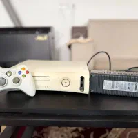 ایکس باکس 360 درحد نو با جعبه اصل