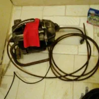 لوله بازکن باغ فیض پونک جنت آباد بلوارفردوس صادقیه