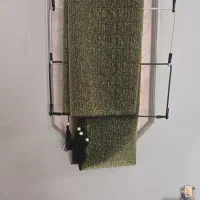 تعدادی شال روسری نو و درحد