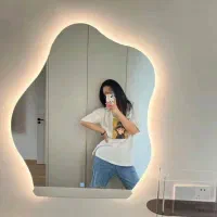 آینه دنیزماهان|آینه|ایلام, |دیوار