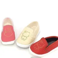 کفش کودکانه