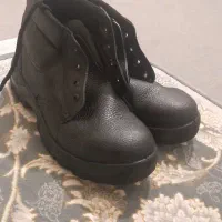 کفش کار و لباس کار