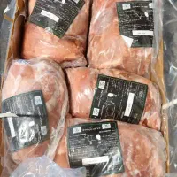 فروشنده خانم ۲۰ تا ۳۰ سال