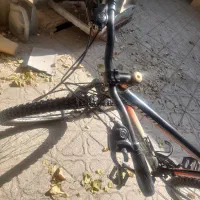 دوچرخه ۲۶ فلش آلمینیوم در حد نو|دوچرخه، اسکیت، اسکوتر|ابریشم, |دیوار