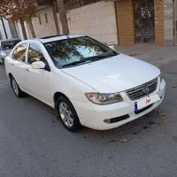 لیفان ۶۲۰موتور بزرگ بدون رنگ