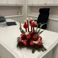 خانم رسپشن و اپراتور دستگاه لاغری