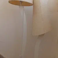 اباژور سفید مایل به شیری