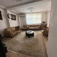 67-متری-گلستان-چند-قدمی-استخر