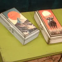 جعبه چوبی  طرح کوهستان و گاو خوشبختی