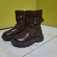 پوتین بچگانه