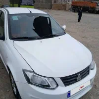 ساینا دنده ای سفید