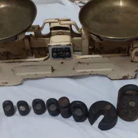 ترازو قدیمی