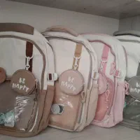 کیف مدرسه|کیف، کفش، کمربند|اندیشه, اندیشه فاز ۱|دیوار