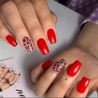 آموزش و خدمات تخصصی کاشت ناخن کاشت مژه لیفت مژه