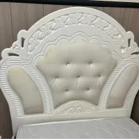تخت‌خواب تک نفره