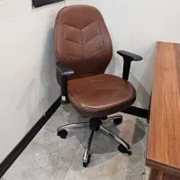 صندلی چرم اداری