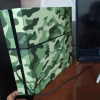 با سلام یک دستگاه PS4 دو دسته با فن حافظه ۵۱۲