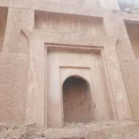 خدمتکار خونه