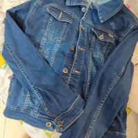 کت لی سورمه ای