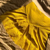 دامن کوتاه|لباس|گرگان, |دیوار