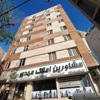 استخدام مشاور املاک حرفه ای