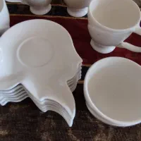 قهوه خوری سفید انتیک ۱۵ ساله|ظروف سرو و پذیرایی|رشت, کوی مهر|دیوار