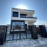 ویلا مدرن و کلاسیک