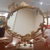 آینه برنز پایه سنگی