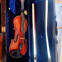 ویالن مارک اماتی ۱۰۰