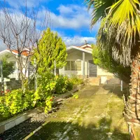 ویلا ۲۳۰ متری سنددار  شهرکی با نگهبانی