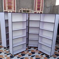 کتابخانه و قفسه