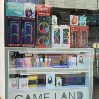 فروش اسپیکر شارژی و هدفن|صوتی و تصویری|چغادک, |دیوار