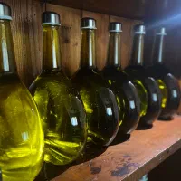 روغن زیتون طبیعی با  پرس سرد