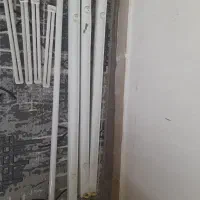 قاب لامپ مهتابی و قاب ها ۴ عدد اند