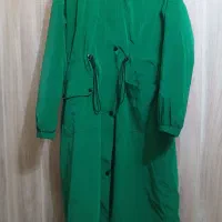 مانتو ها قیمت دویست و پنجاه کاپشن و بارانی چهارصد|لباس|خوی, |دیوار