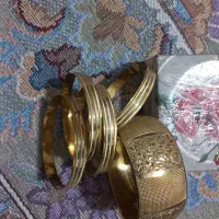 طلا وجواهرات