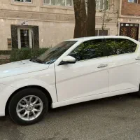 دنا پلاس کم کار کارمندی بدون رنگ